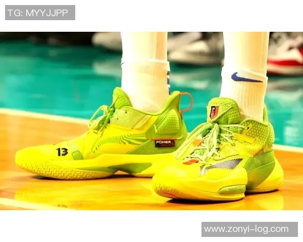 聚焦球星专属球鞋足球探索运动与个性化设计完美结合